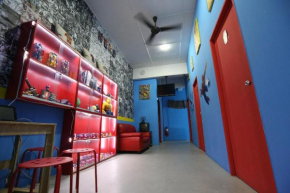  Hero Hostel Kuching  Кучинг